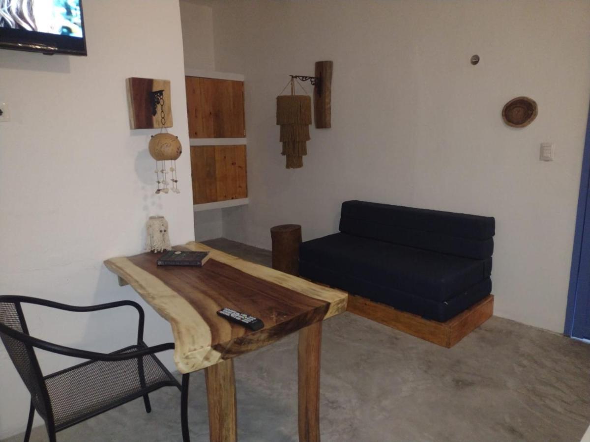 Mio Tulum Hotel Boutique Exteriér fotografie A living room in a hotel in Greece