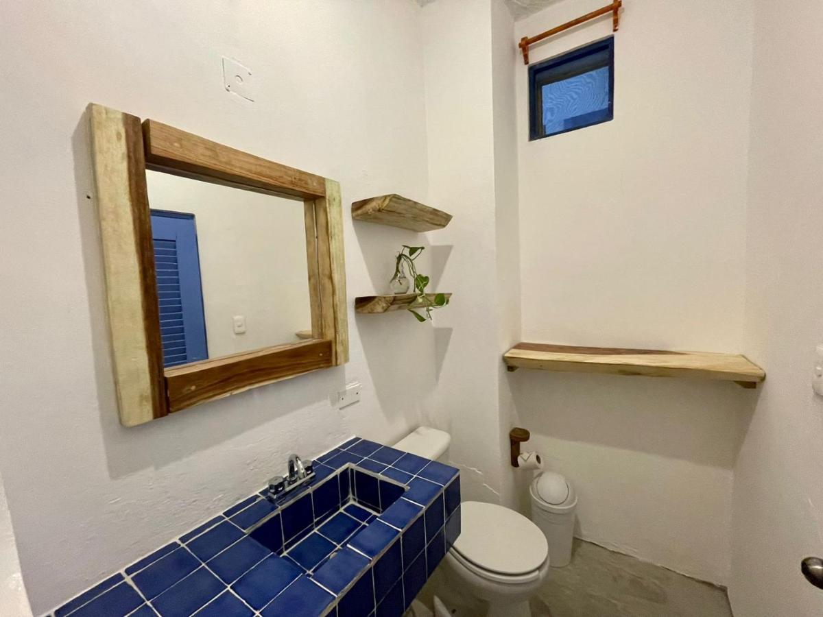 Mio Tulum Hotel Boutique Exteriér fotografie Bathroom in a house in Tulum, Mexico