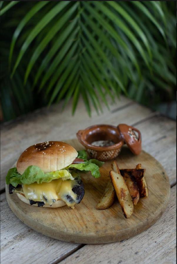 Mio Tulum Hotel Boutique Exteriér fotografie A torta ahogada