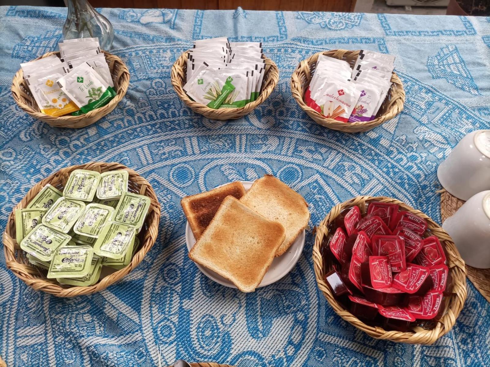 Mio Tulum Hotel Boutique Exteriér fotografie A selection of jams and spreads